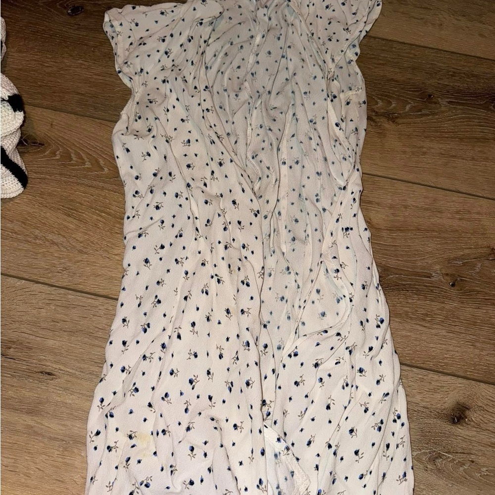 Brandy Melville White and Blue Floral Mini Dress